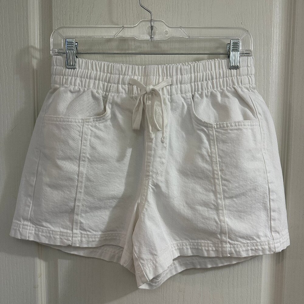 NWOT Universal Thread Elastic Waist Pull Up White Denim Jean Shorts Size Small